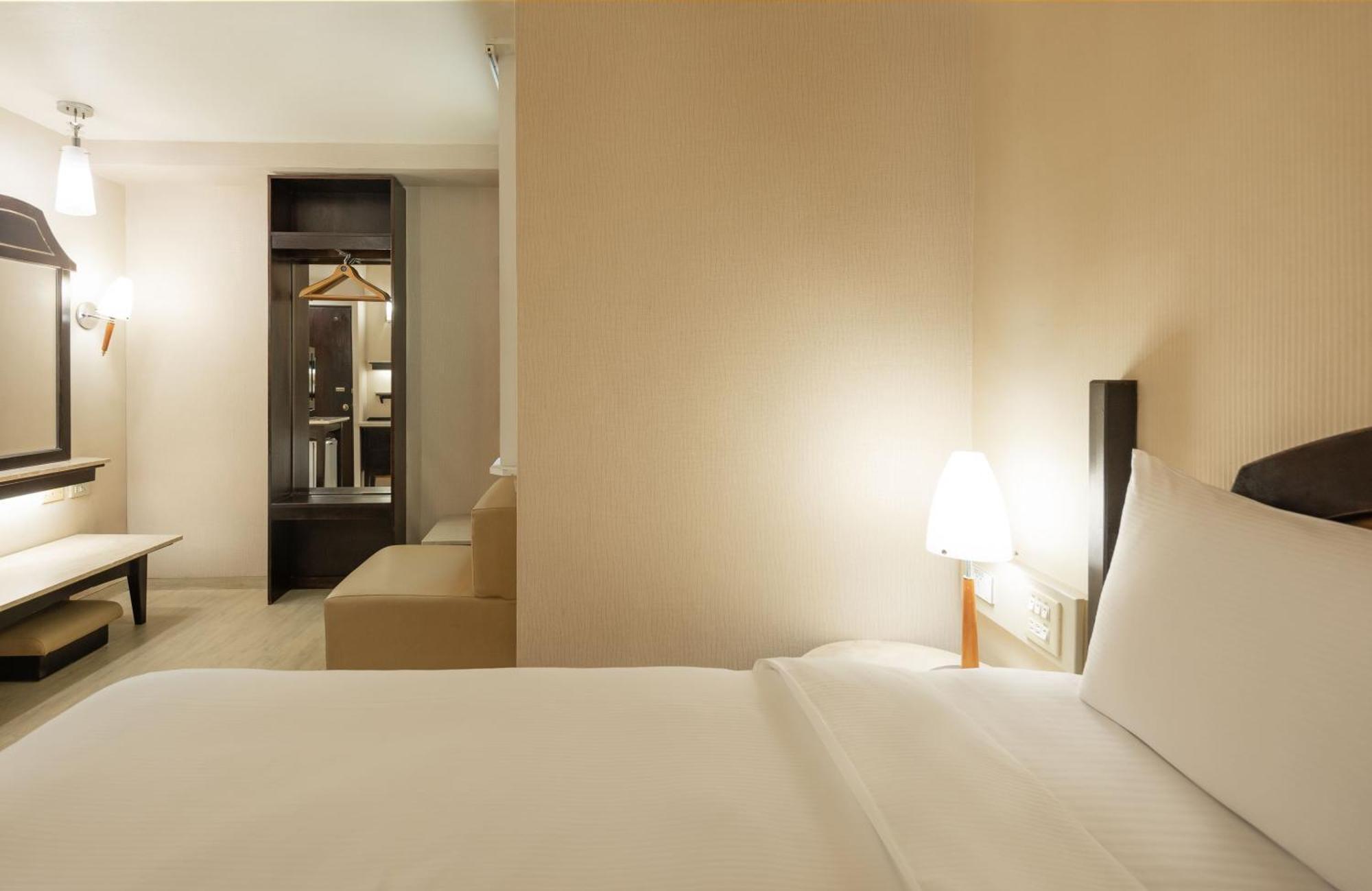 Kindness Hotel Weiwuying 카오슝 객실 사진